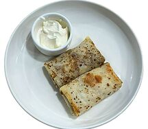 Блинчики с куриным фаршем и сметаной