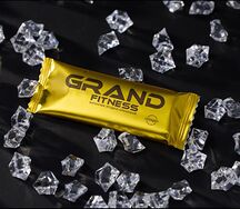 Батончик Grand Fitness ягодно-фисташковый