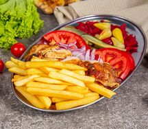 Донер на тарелке