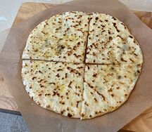 Хычин с сыром и зеленью