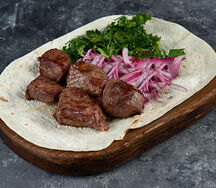 Шашлык из седла ягнёнка