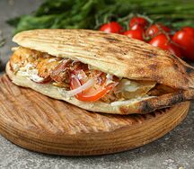 Классический с курицей в пите