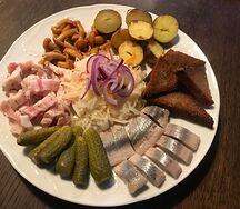Русская закуска