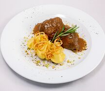 Телячьи щечки
