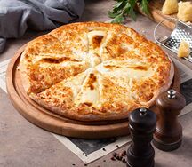 Хачапури по-царски с сыром