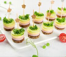 Канапе с ветчиной и сыром