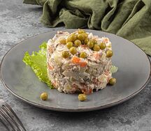 Салат Оливье мясной