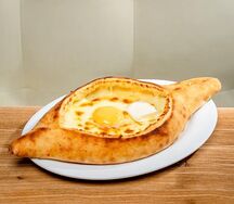 Хачапури по-аджарски