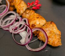 Шашлык из лакомых кусочков курицы