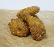 Куриные крылья в панировке