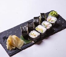 Футомаки с мясом краба