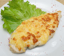Куриная грудка в сырном кляре