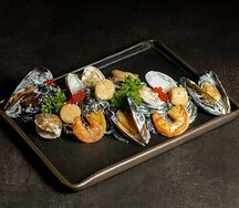 Спагетти-неро Mare с трюфельной заправкой