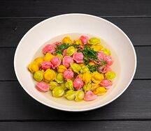 Суп куриный с пельмешками