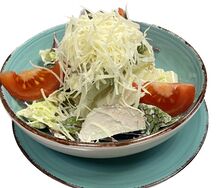 Салат Цезарь с курицей