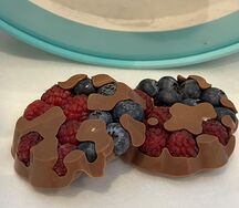 Малина голубика 