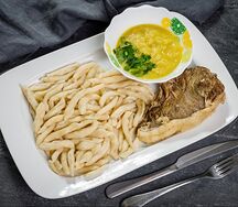 Галушки с говядиной