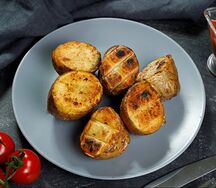 Молодая картошка на углях