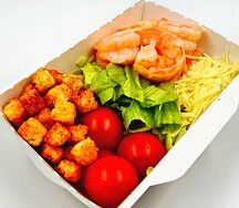 Салат Цезарь с креветками