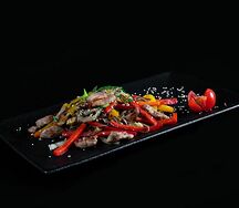 Лапша Соба со свининой и овощами