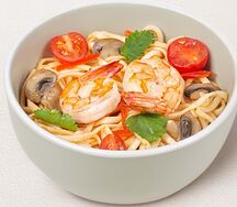 Wok Том ям с креветкой