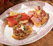 Трио брускетт