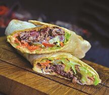 BBQ-ролл с брискетом