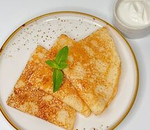 Блинчики со сметаной