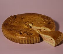 Пирог с ветчиной и сыром