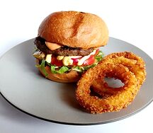 Бургер из мраморной говядины