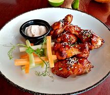 Куриные крылья в сосусе BBQ