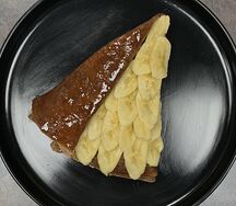 Шоколадный блин с бананом