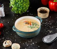 Сливочный суп с угрем