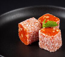 Домашний лукум с курагой и кедровыми орехами