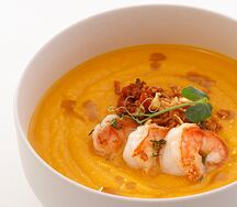 Крем-суп из тыквы с креветками