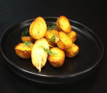Картофель беби с чесночком и зеленью