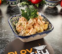 Салат Оливье с курицей