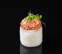 Гункан с тунцом