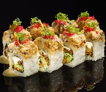 Тартар из угря с вешенками и японским майо