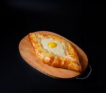 Хачапури по-аджарски