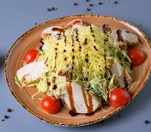 Цезарь с курицей