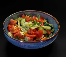 Салат овощной с оливковым маслом