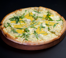 Пицца четыре сыра