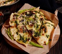 Фокачча с соусом песто