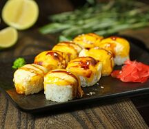 Запеченный ролл с Камчатским Крабом