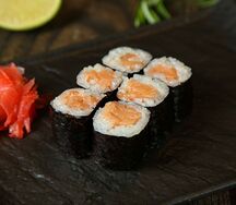 Маки Лосось