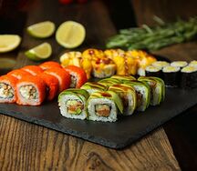 Сет Сакура Люкс