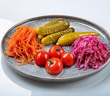 Соленья ассорти