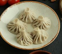 Хинкали с говядиной и свининой