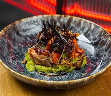 Лосось с гуакамоле